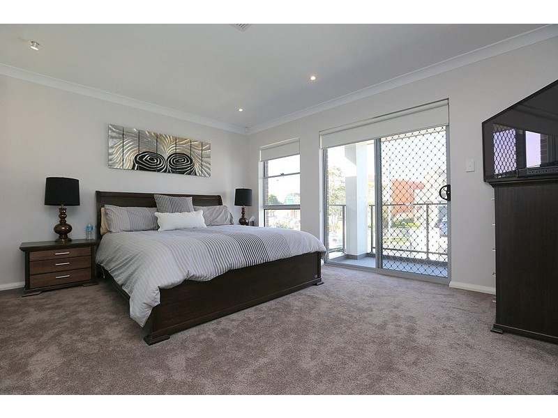 63 Sandakan Road, Revesby Heights NSW 2212