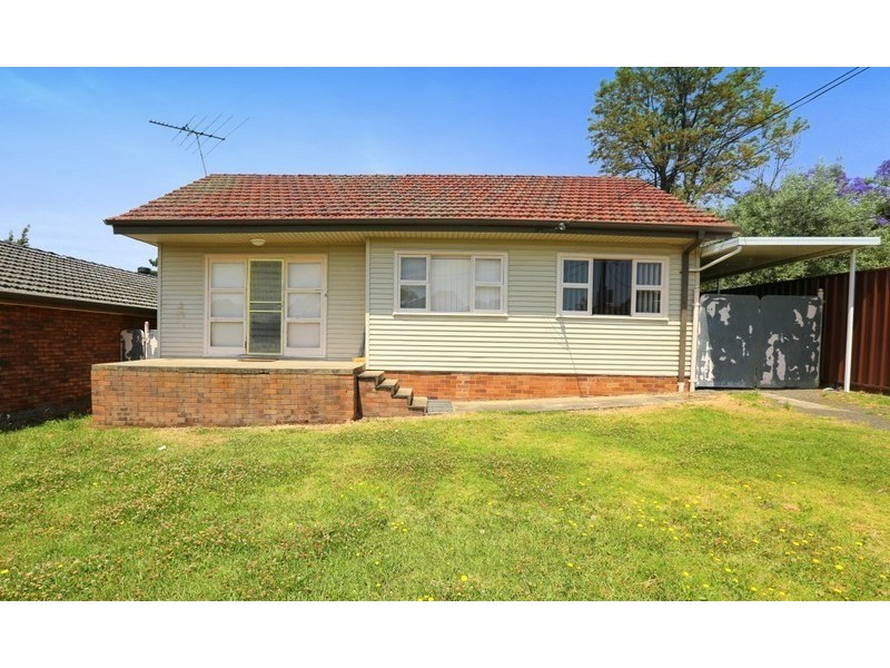 31 Norman Street, Condell Park NSW 2200