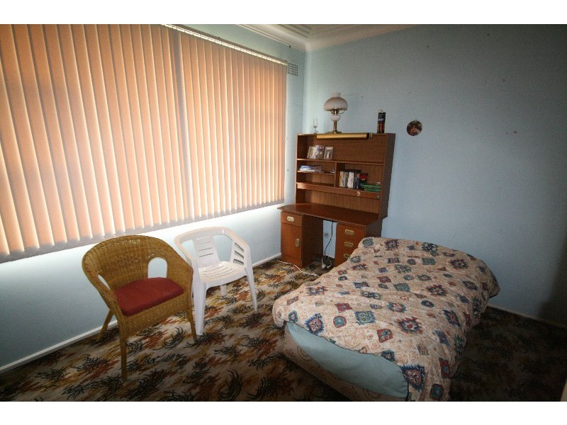 19 Marina Crescent, Greenacre NSW 2190