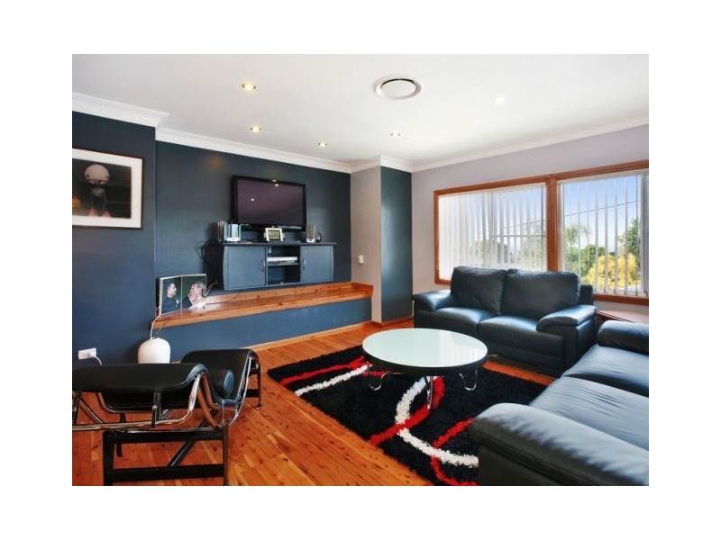 8 Mitchell Street, Condell Park NSW 2200