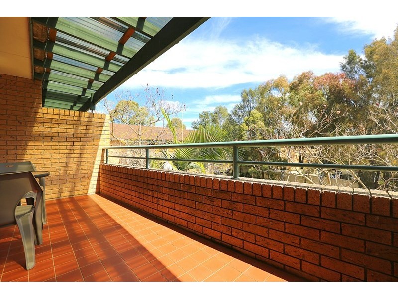 6/45 Dewitt Street, Bankstown NSW 2200