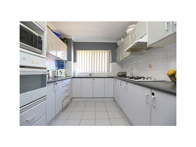 6/4-6 De Witt Street, Bankstown NSW 2200