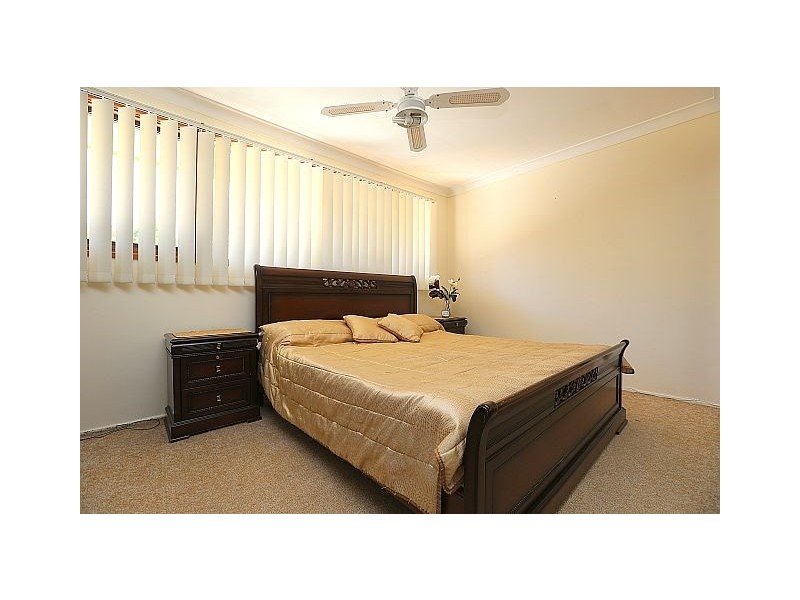 2/17 Leemon Street, Condell Park NSW 2200