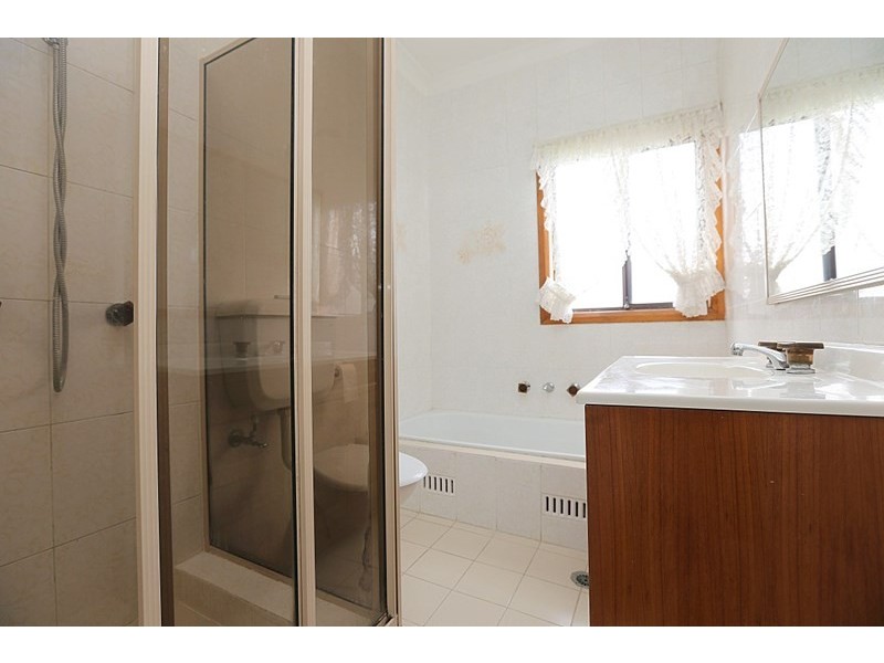 26 Mcgowen Crescent, Liverpool NSW 2170