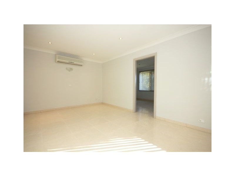 30 Denman Road, Georges Hall NSW 2198