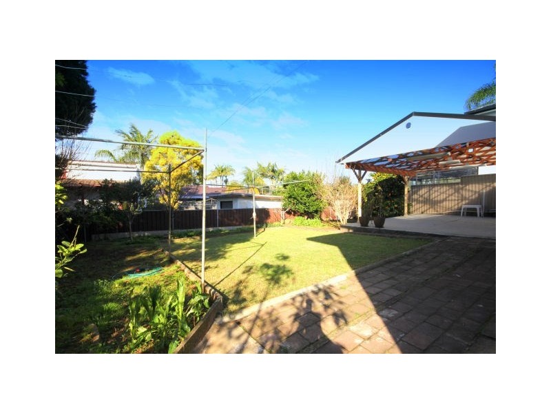 30 Denman Road, Georges Hall NSW 2198