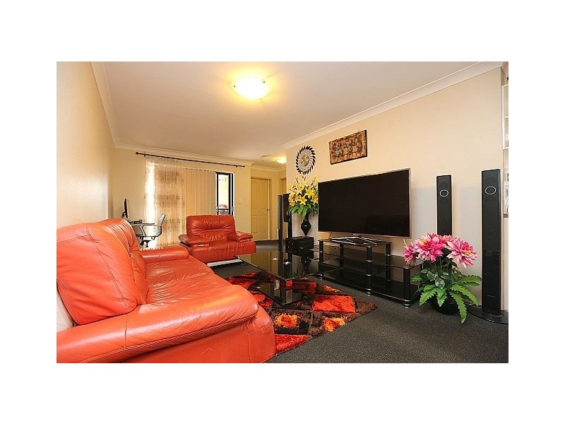 15/7 Chertsey Avenue, Bankstown NSW 2200