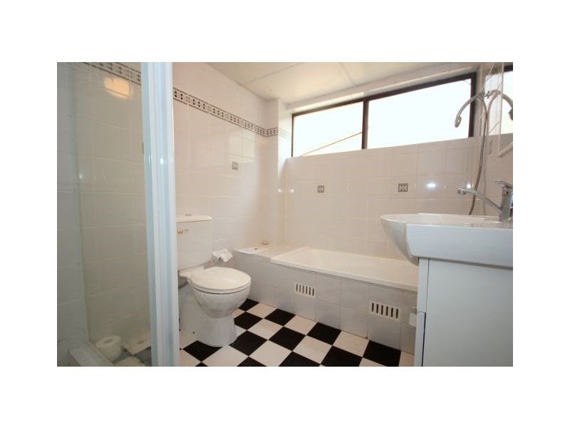 15/1-5 Dudley Avenue, Bankstown NSW 2200
