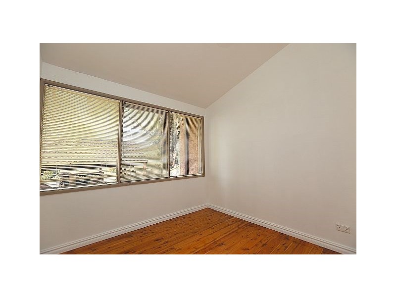 4/22 Taylor Street, Condell Park NSW 2200