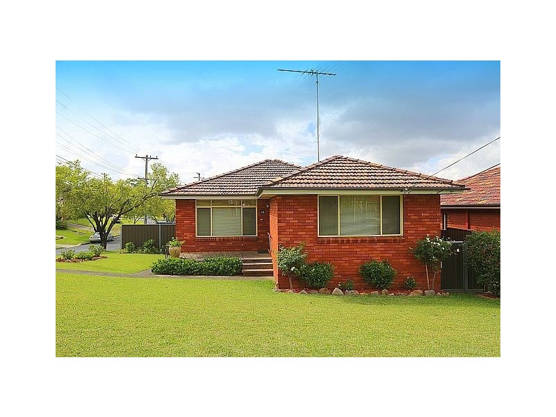 78 Denman Road, Georges Hall NSW 2198