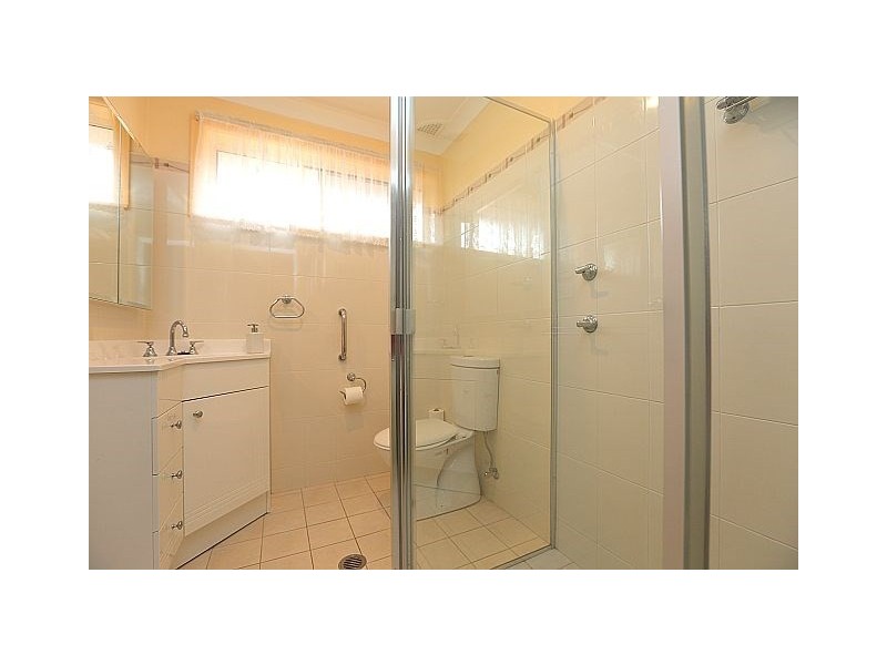 78 Denman Road, Georges Hall NSW 2198