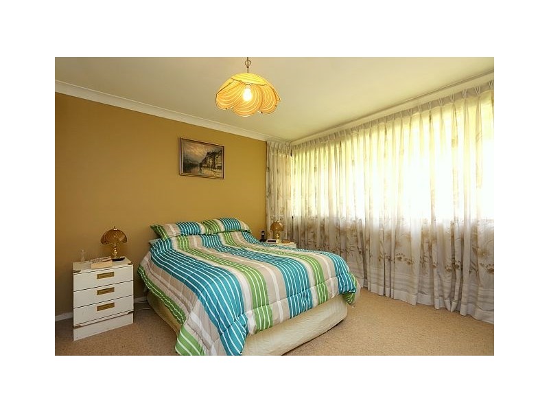 51 Sturt Avenue, Georges Hall NSW 2198