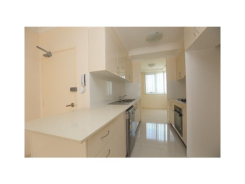 24/518-522 Woodville Road, Guildford NSW 2161