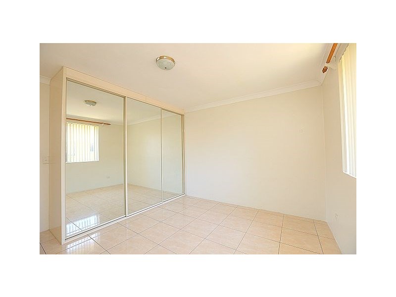 17/28 Weigand Avenue, Bankstown NSW 2200