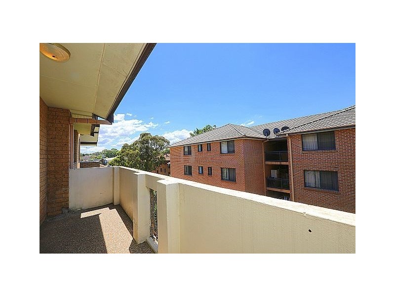 17/28 Weigand Avenue, Bankstown NSW 2200