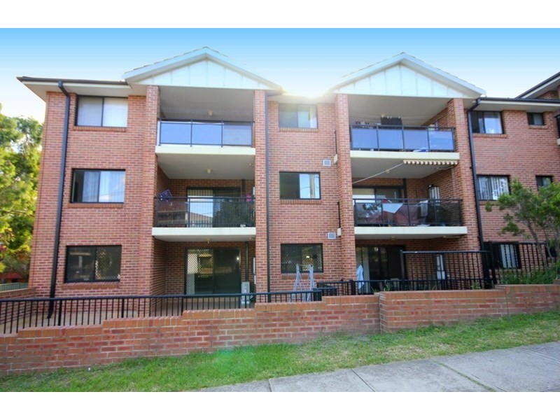 9/2A Mulla Road, Yagoona NSW 2199