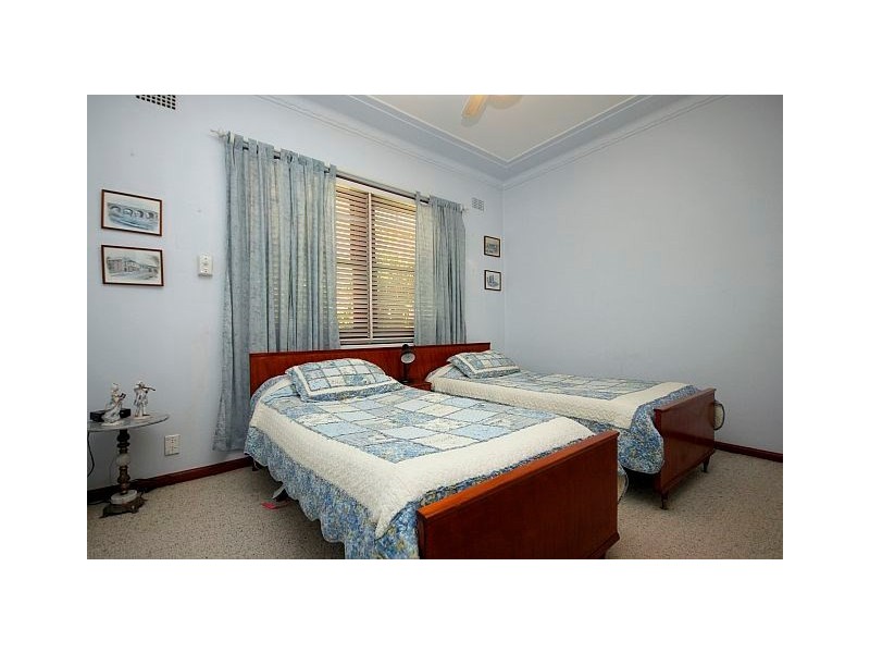 10 Wingara Street, Chester Hill NSW 2162