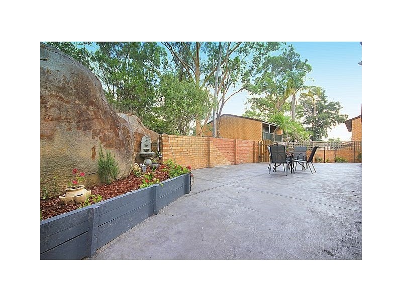 2/155 Cooper Road, Yagoona NSW 2199