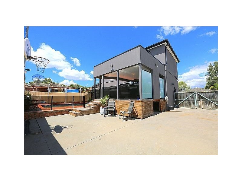 8 Cassia Place, Bass Hill NSW 2197