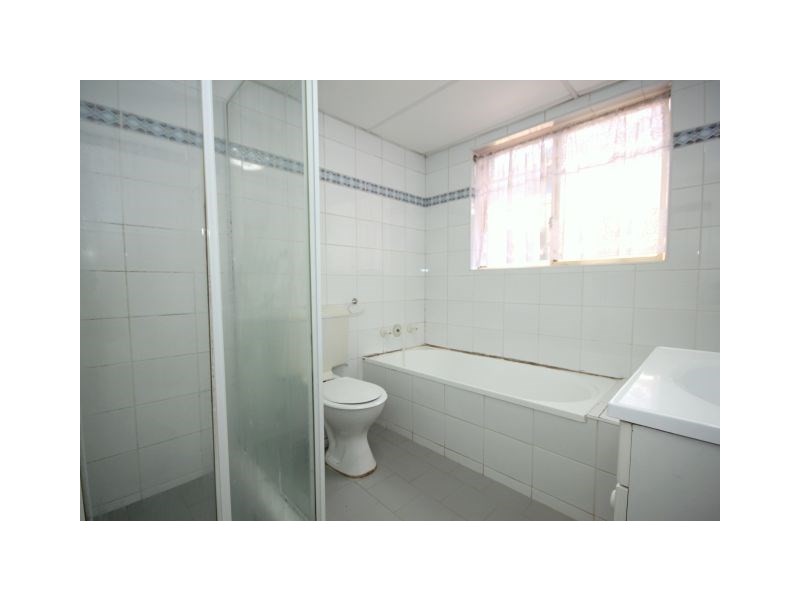 9/84-86 Brancourt Avenue, Yagoona NSW 2199