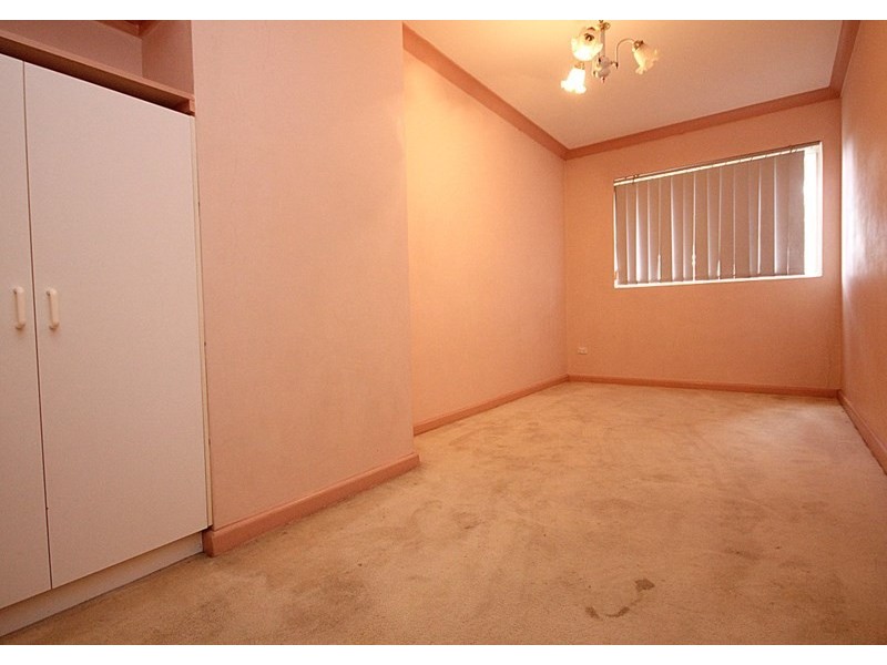 5 Eldon Avenue, Georges Hall NSW 2198