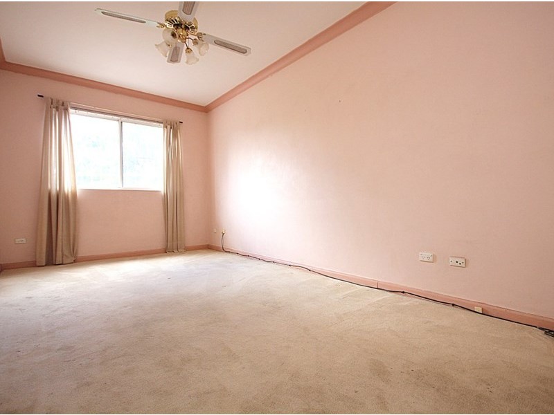 5 Eldon Avenue, Georges Hall NSW 2198