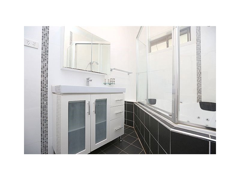 24 Albury Street, Yagoona NSW 2199