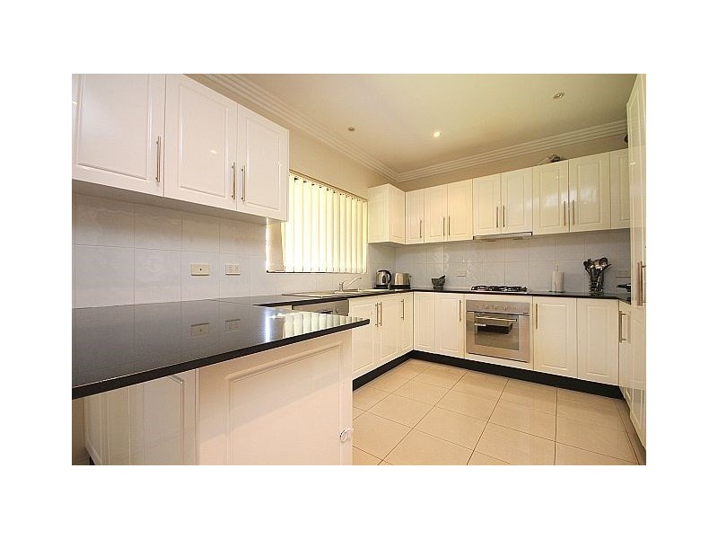 23 Kurrajong Avenue, Georges Hall NSW 2198