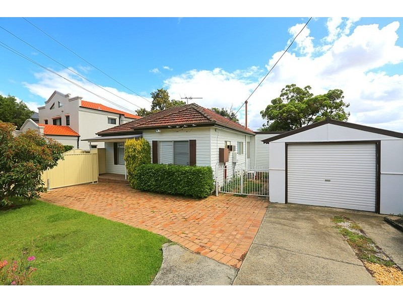 35 Augusta Street, Condell Park NSW 2200