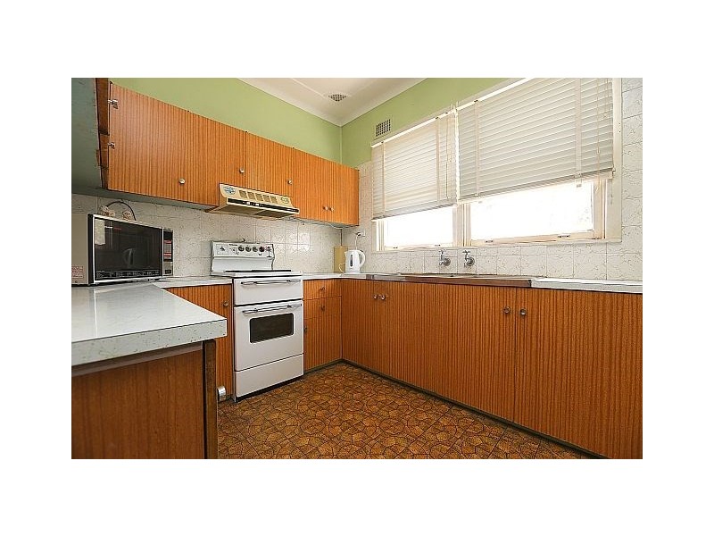 42 Waruda Street, Yagoona NSW 2199