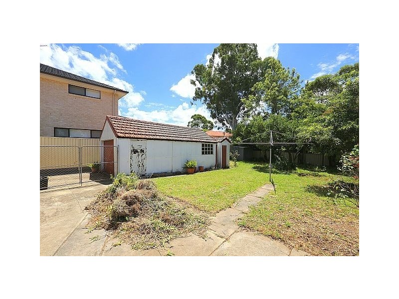 42 Waruda Street, Yagoona NSW 2199