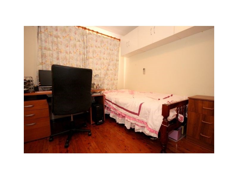 12 Wren Street, Condell Park NSW 2200