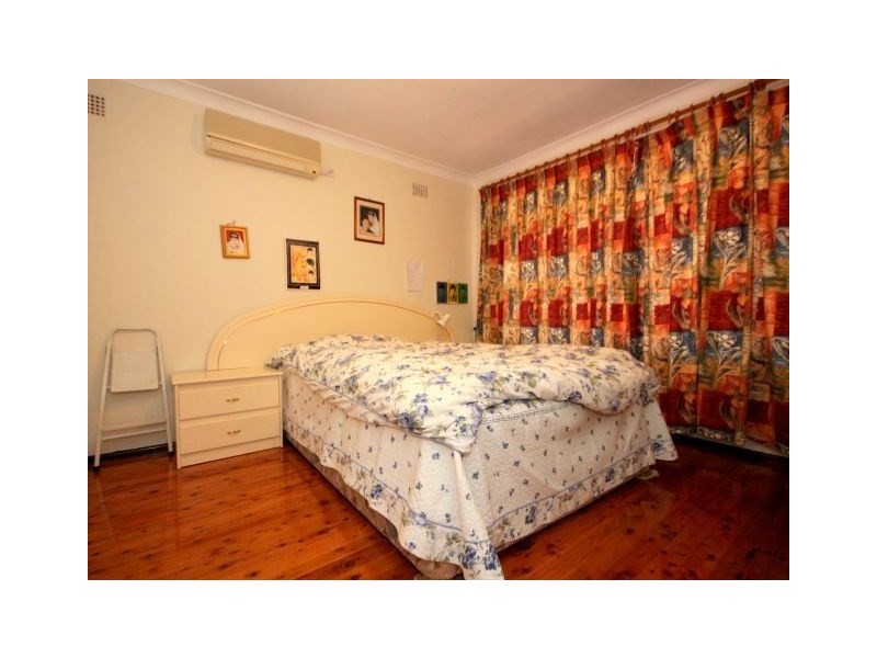 12 Wren Street, Condell Park NSW 2200