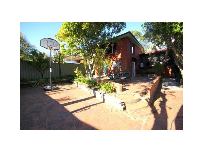 12 Wren Street, Condell Park NSW 2200