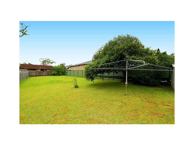 12 Doust Street, Bass Hill NSW 2197