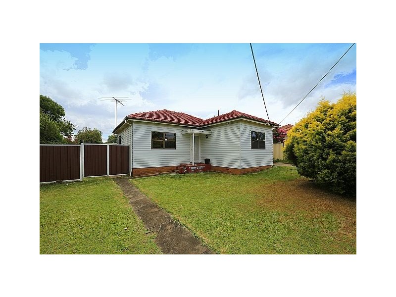 64 Yanderra Street, Condell Park NSW 2200