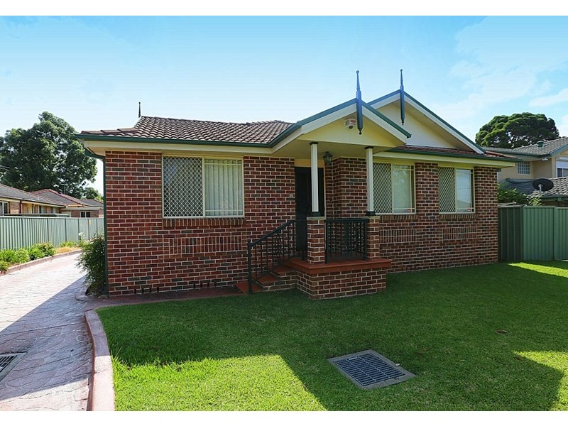 1/44 Rose Street, Sefton NSW 2162