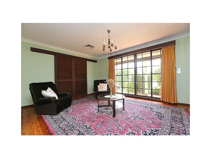 4 Walther Avenue, Bass Hill NSW 2197