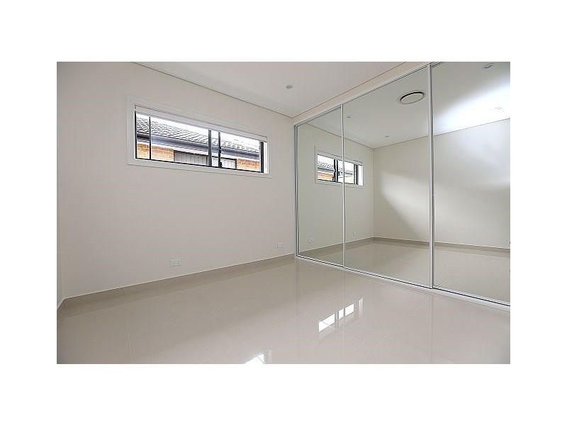 5 Bamfield Avenue, Yagoona NSW 2199