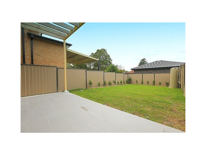 5 Bamfield Avenue, Yagoona NSW 2199