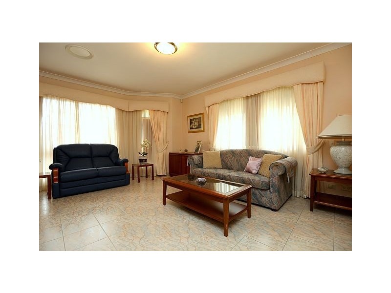 89 Chaseling Street, Greenacre NSW 2190