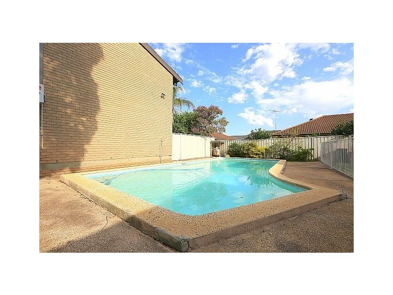 1/65 Taylor Street, Condell Park NSW 2200