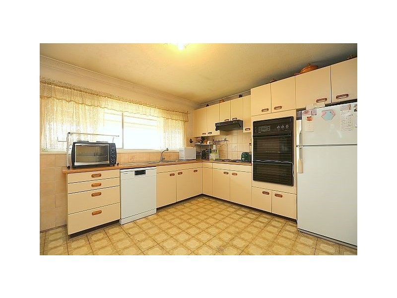 19 Handle Street, Bass Hill NSW 2197