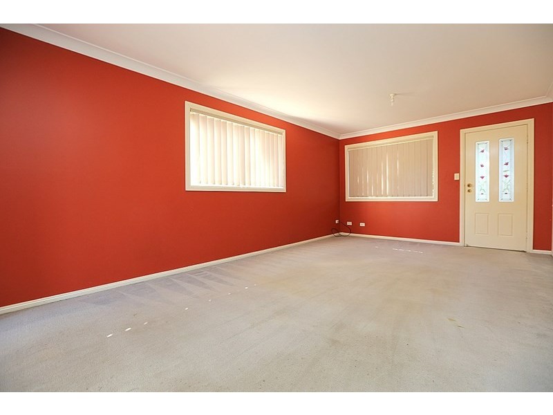 2/8 Lee Street, Condell Park NSW 2200