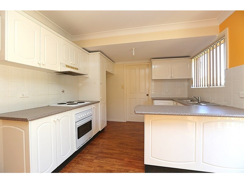 2/8 Lee Street, Condell Park NSW 2200