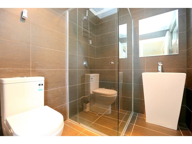 14 Barbers Road, Chester Hill NSW 2162