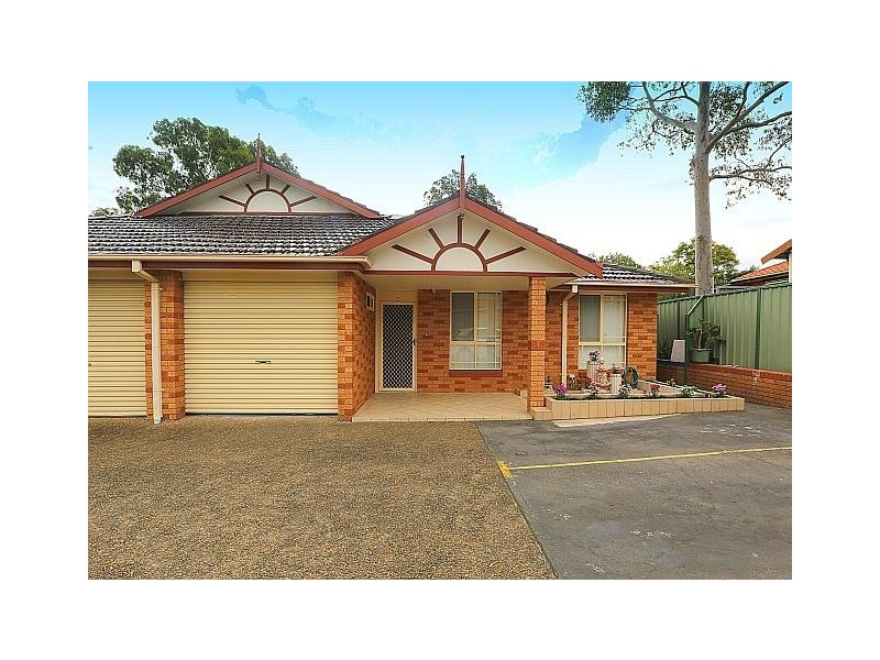6/277 Cooper Road, Yagoona NSW 2199