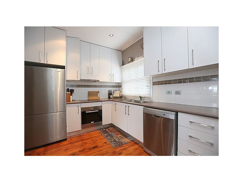 54 Endeavour Road, Georges Hall NSW 2198