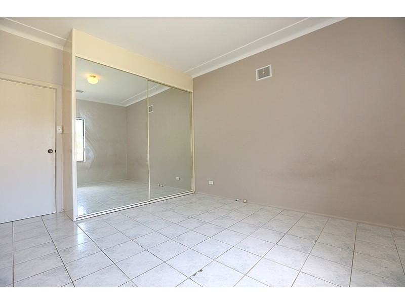 18 Kylie Parade, Punchbowl NSW 2196