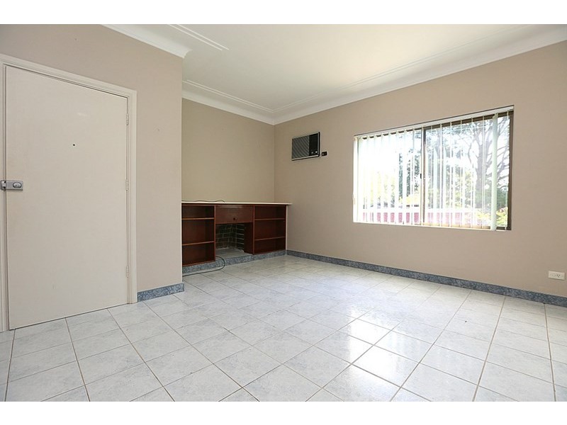 18 Kylie Parade, Punchbowl NSW 2196